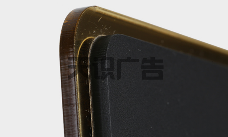 双层亚克力标识牌怎么组合的？用的是什么？(图2)
