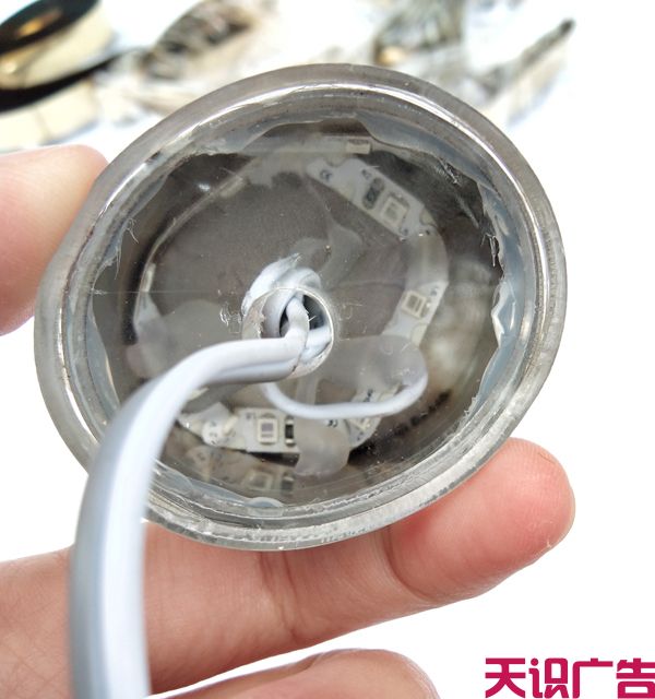 钛金发光字制作要用到哪些材质？(图4)