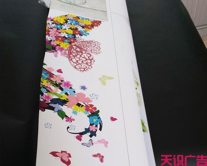 门型展架的画面属于喷绘还是写真 (图1)